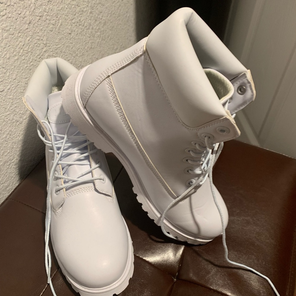 All White Lugz boots ( brand New)
